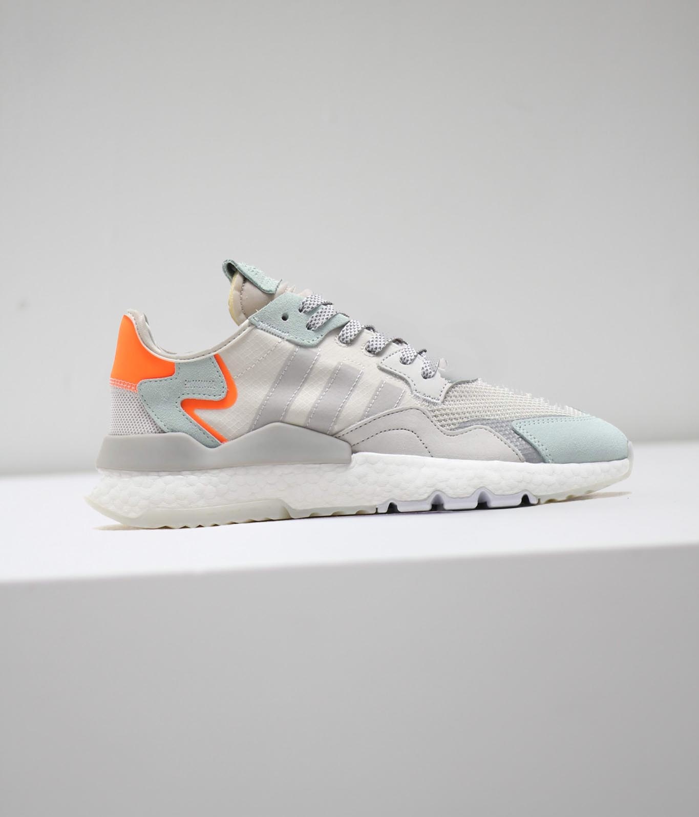 adidas nite jogger raw white