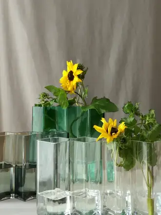 BORN IN SWEDEN · Vase "Row" | Triple hauteur | Vert