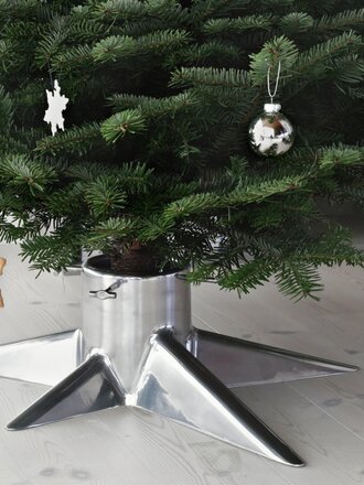 Born in Sweden-Pied de sapin de Noël en aluminium recyclé