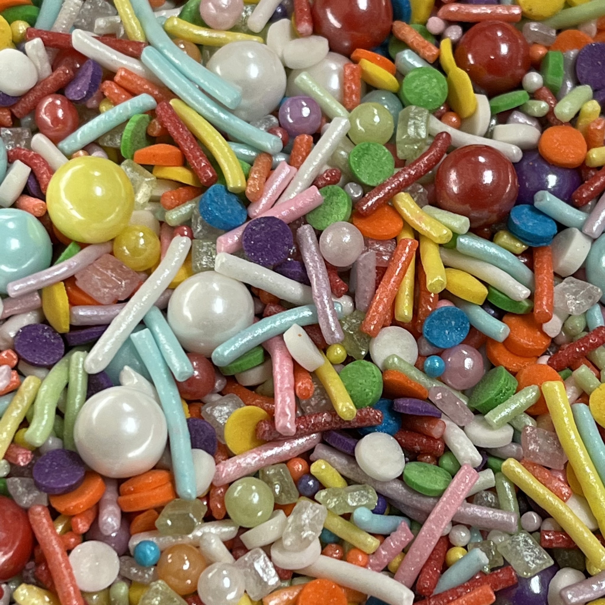 MAGIC COLOR CANDY 53 SPRINKLE MIX 1KG - eCakeSupply
