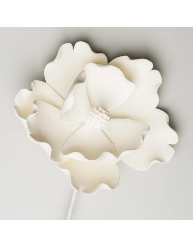 SUGAR FLOWER MAGNOLIA WHITE 4.5"