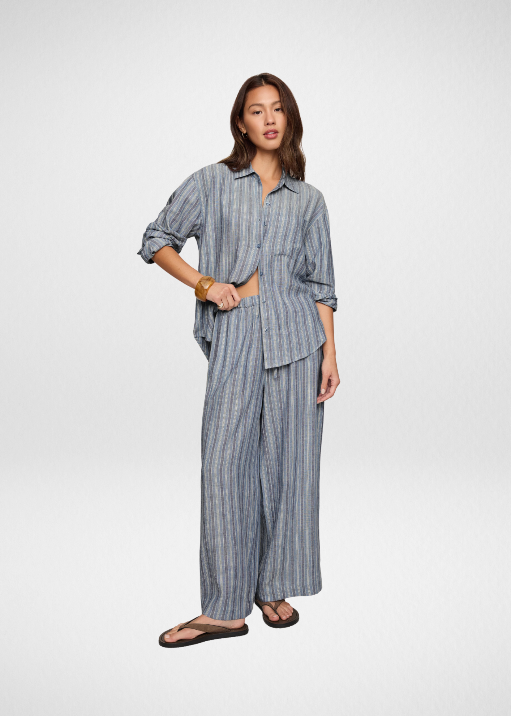 Z SUPPLY 26 Z SUPPLY PERFECT STRIPED BUTTON UP