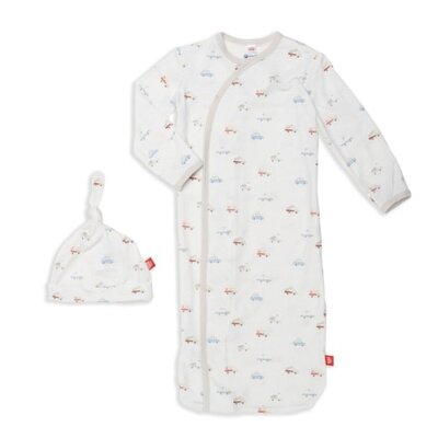 Magnetic  Me Hug Dispatcher Gown and Hat Set