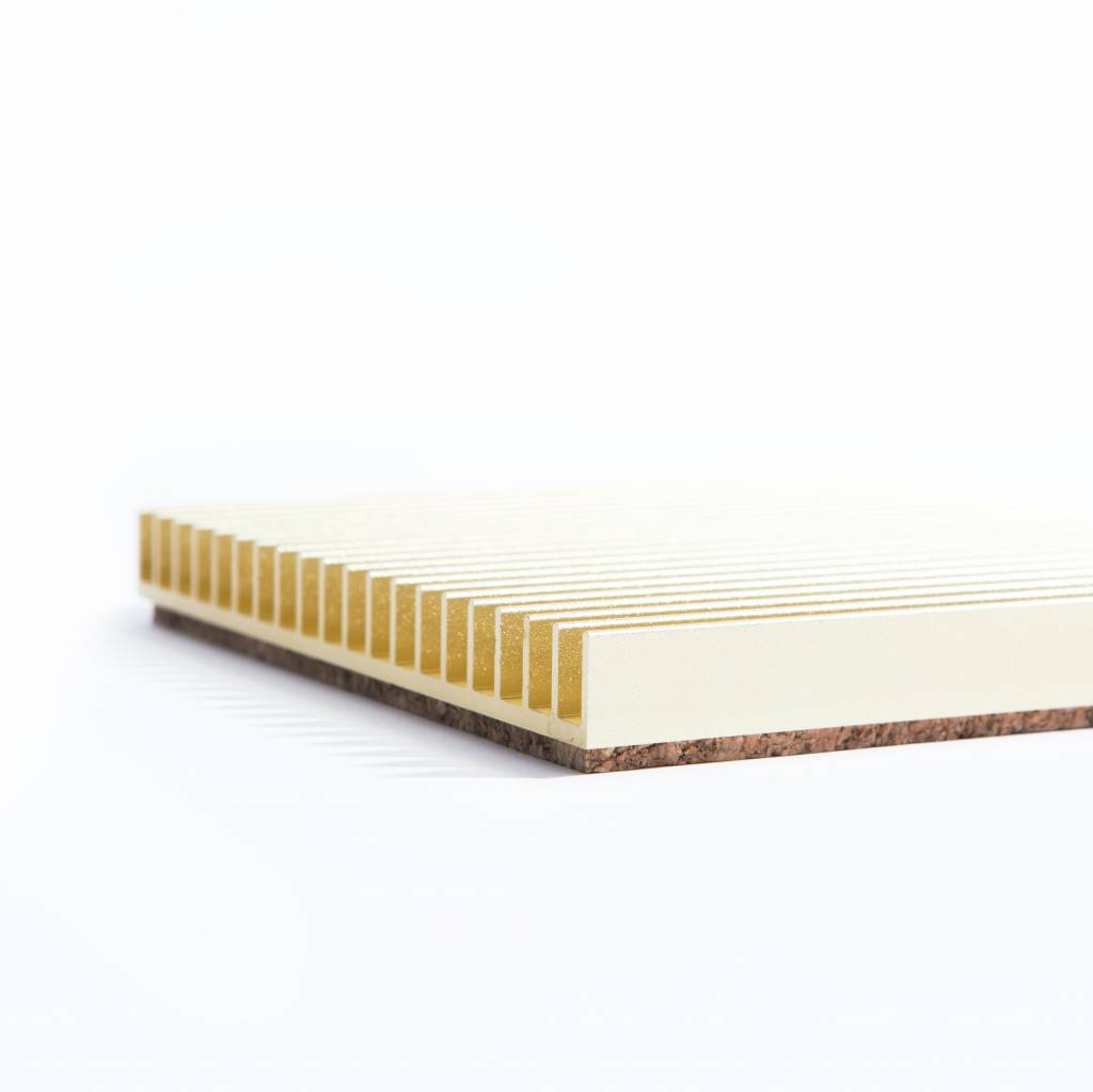 Souda Fin Trivet, Gold, OS