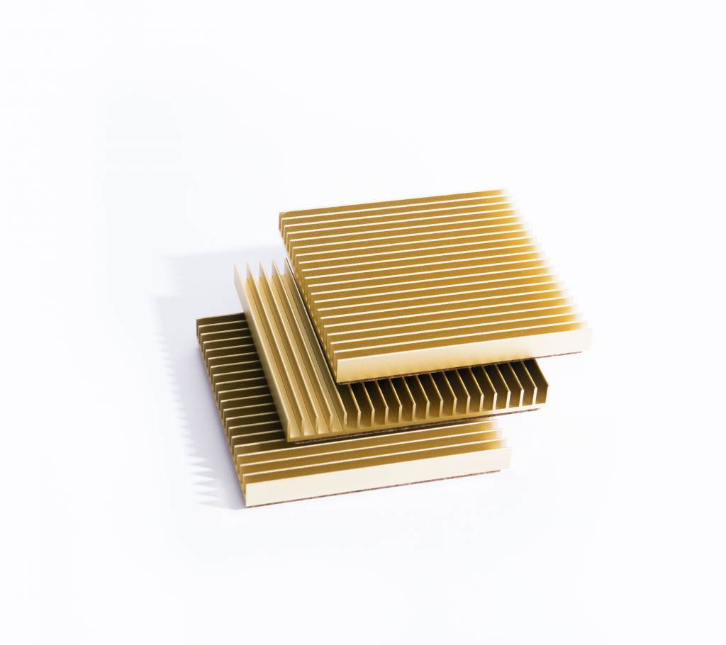 Souda Fin Trivet, Gold, OS
