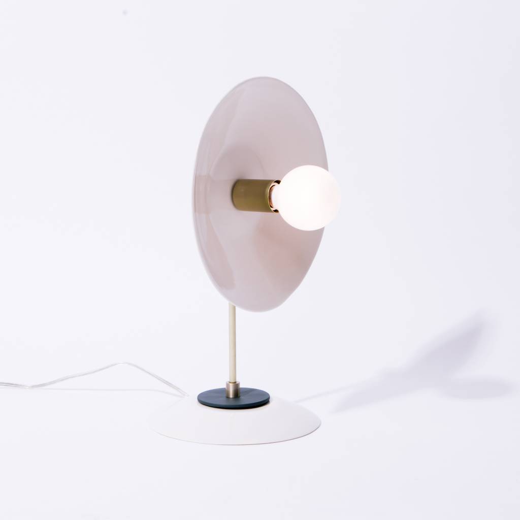 Sarah Cihat Reis Lamp (2018)