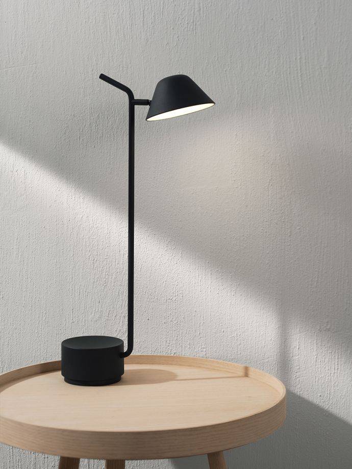 Menu Peek Lamp - Table