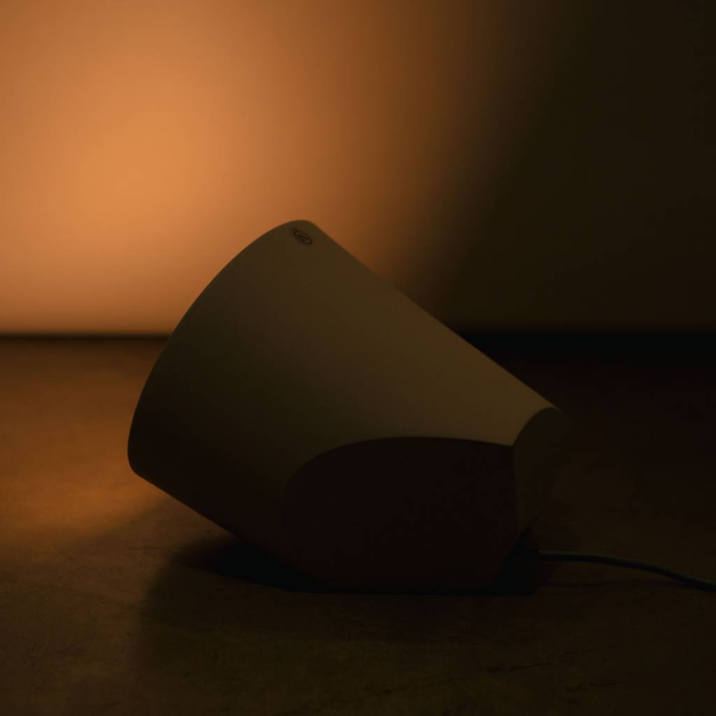 Menu On The Edge Lamp, Light Gray