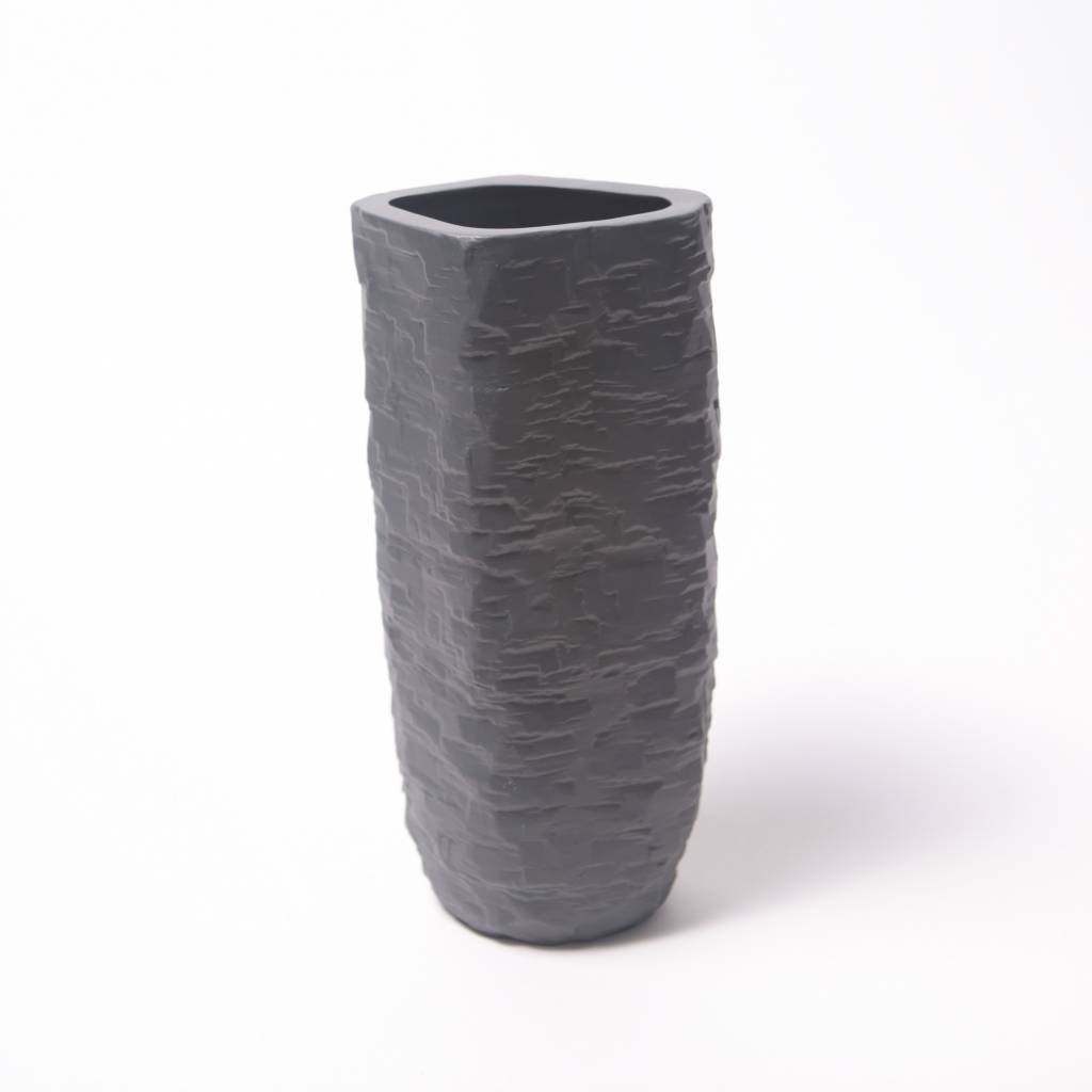 Sarah Cihat Shale Vase
