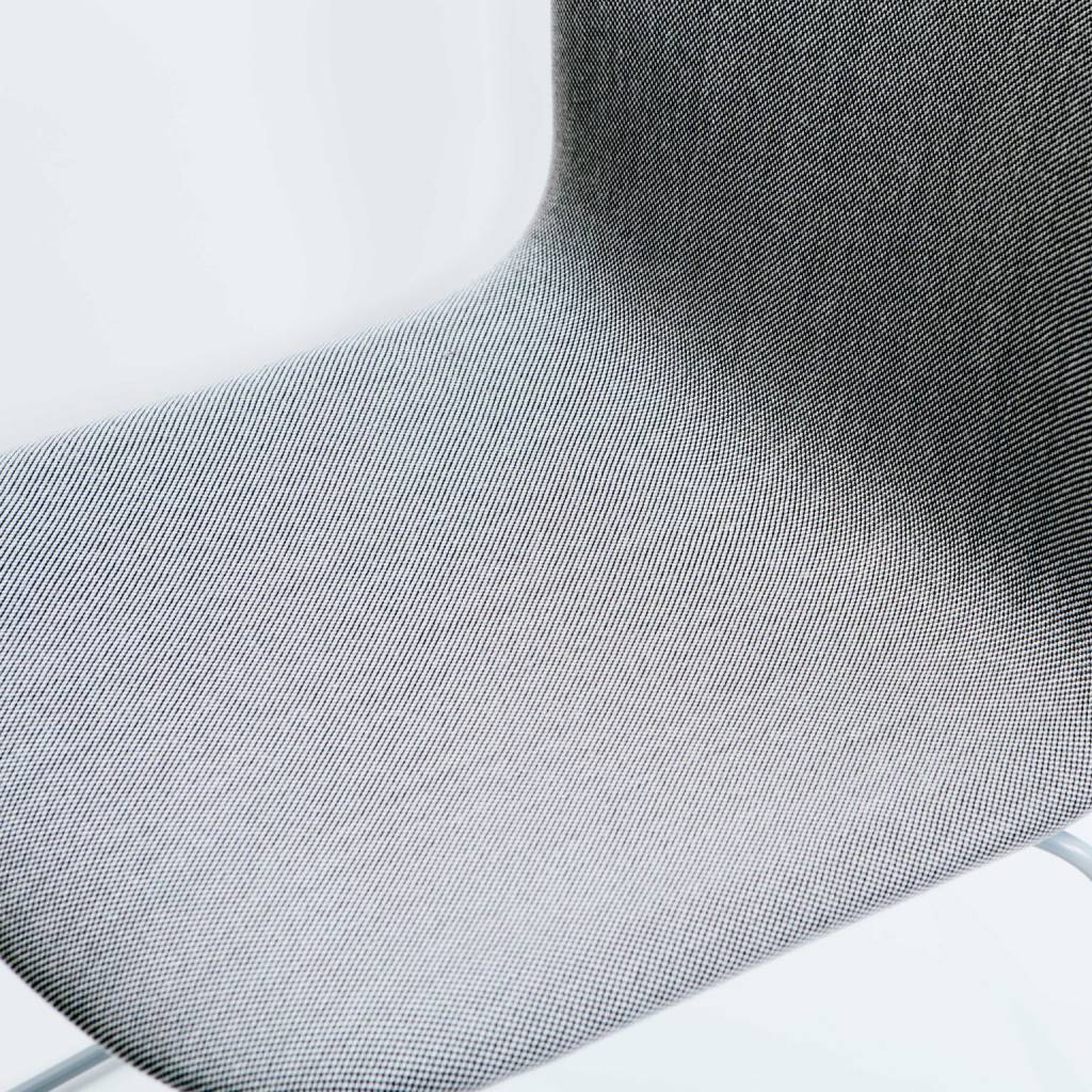 Muuto Visu Chair - Sled Base
