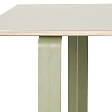 Muuto 70/70 Table, 100.5"