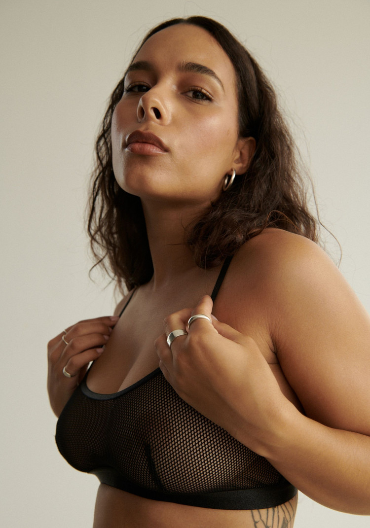 BLUSH BRALETTE HAZE EN RÉSILLE - NOIR