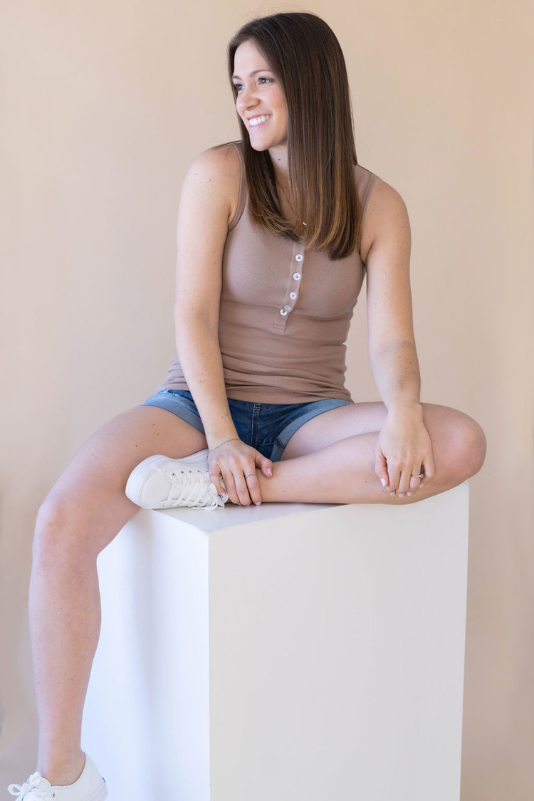 ROSE MATERNITÉ SHORTS DÉLAVÉS AVEC TROUS - DENIM