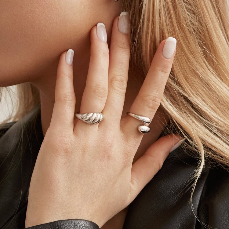 TWENTY COMPASS JEWELRY BAGUE CROISSANT - ARGENT