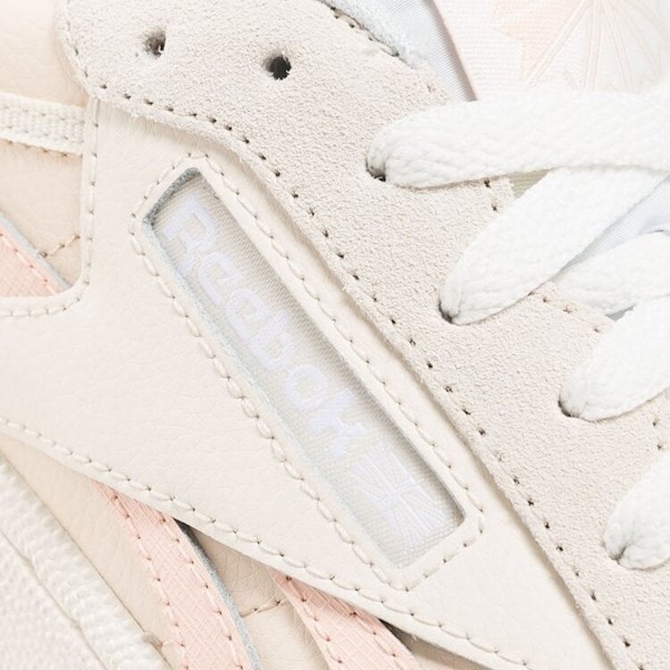 REEBOK CHAUSSURE CLUB C REVENGE - TAPIOCA/WASHEDCLAY/MOON