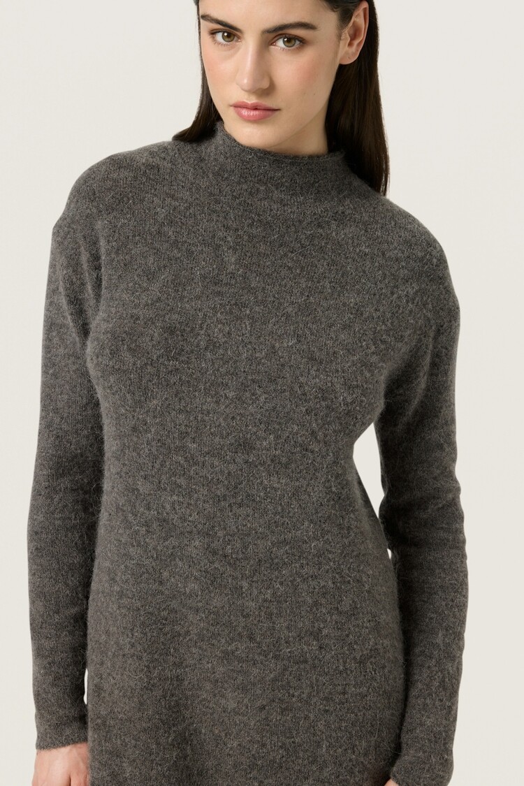 SOAKED IN LUXURY ROBE LONGUE EN TRICOT - GRIS