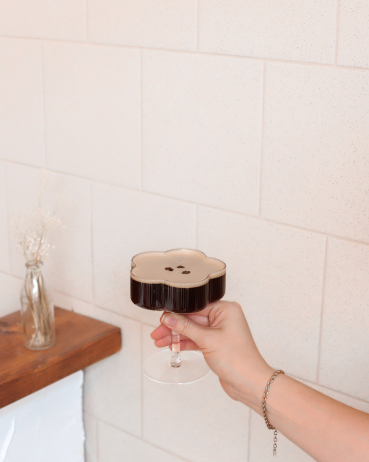 MOI D'ABORD VERRE À COCKTAIL FLORA