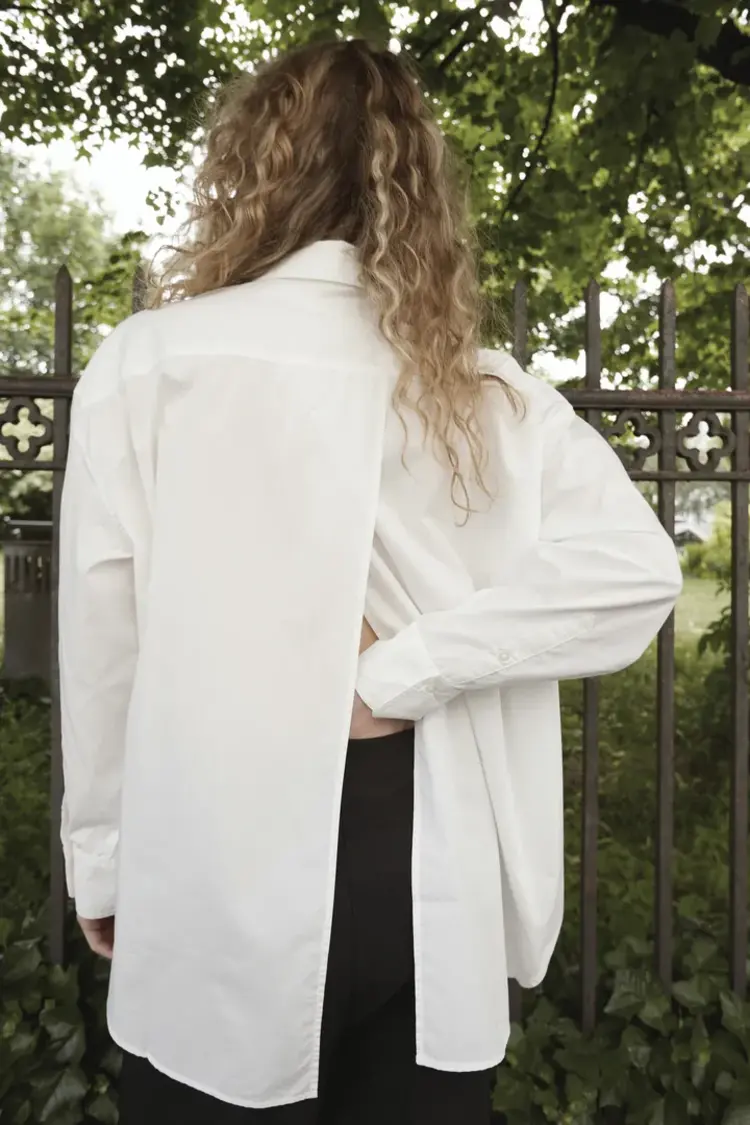 SOAKED IN LUXURY CHEMISE JANIE - BROKEN WHITE