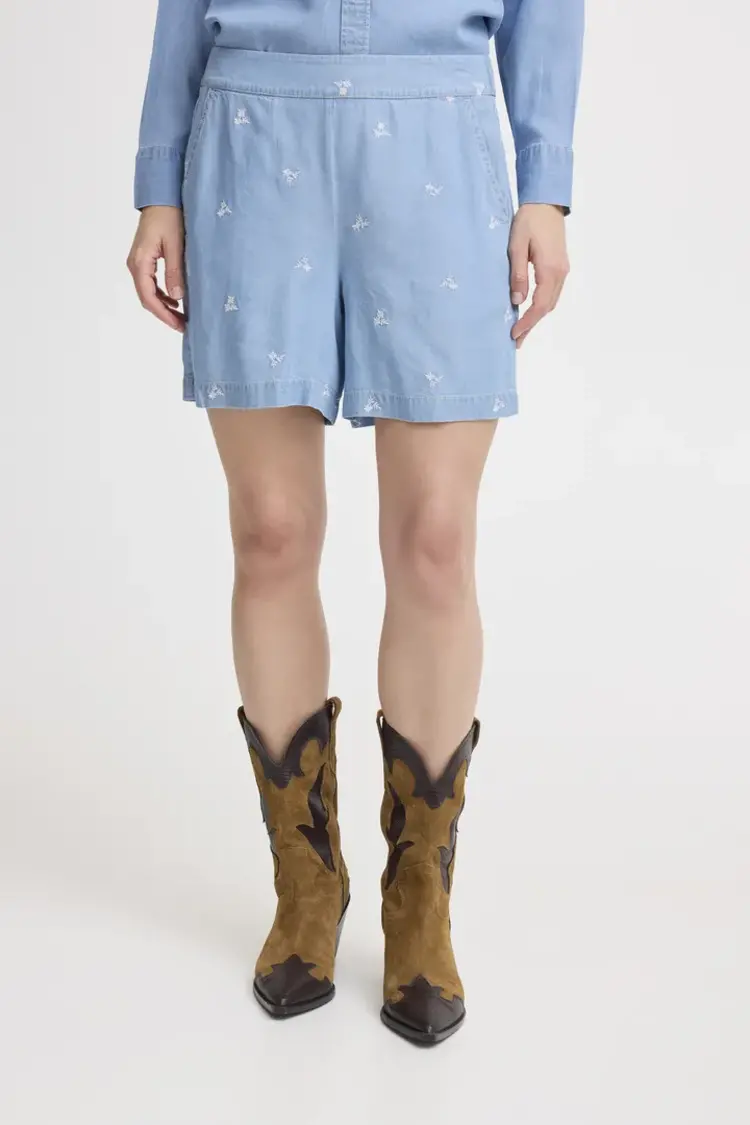 B.YOUNG SHORT KOSMO - LIGHT BLUE DENIM FLOWER