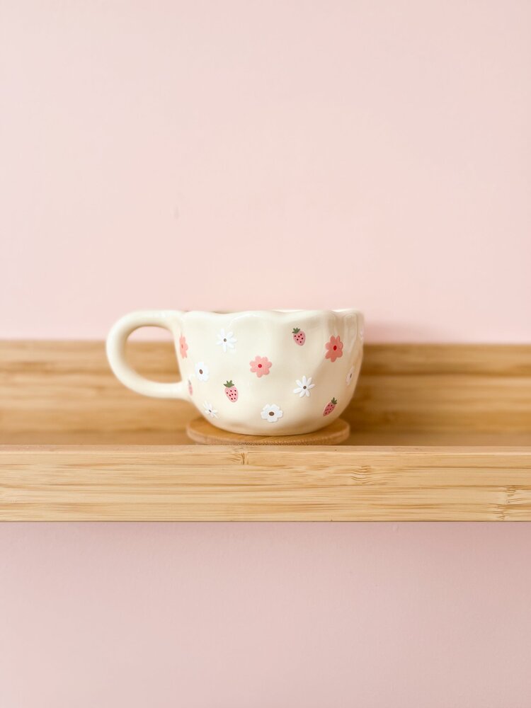 MÕMY TASSE EN CÉRAMIQUE CRÈME - FRAISES & FLEURS