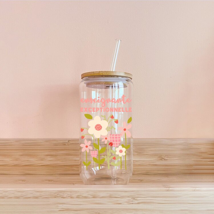 MÕMY VERRE - ENSEIGNANTE EXCEPTIONNELLE