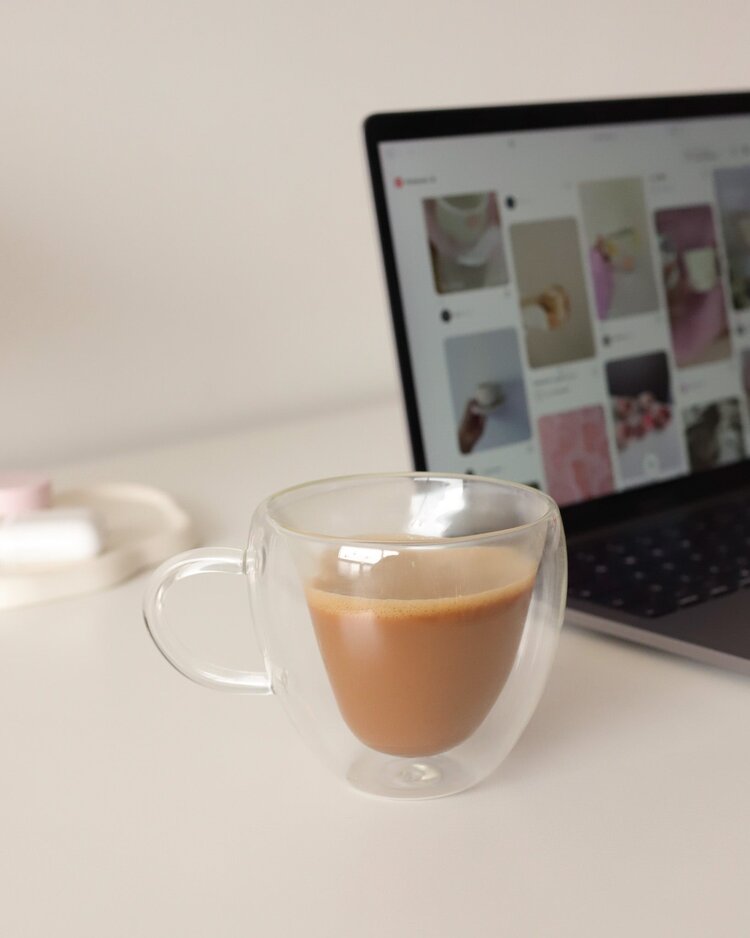 MOI D'ABORD TASSE EN VERRE - FORME DE COEUR