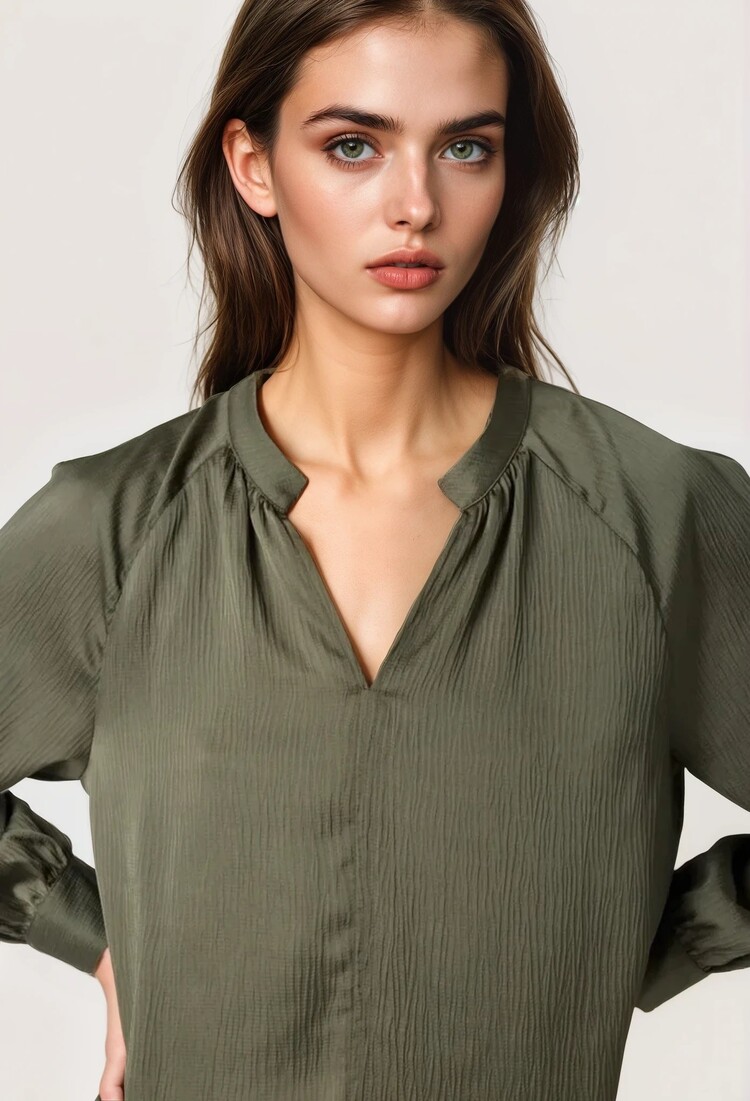 SOAKED IN LUXURY BLOUSE LOANA - GRAPE LEAF