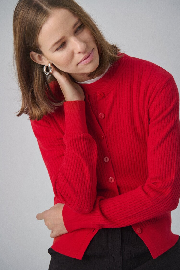 SOAKED IN LUXURY CARDIGAN SPINA - GOJI BERRY