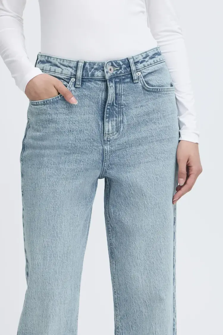 ICHI JEANS UNNI - LIGHT BLUE STONEWASHED