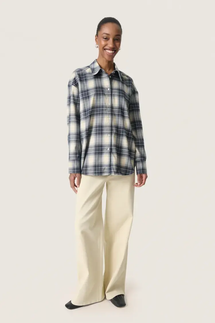 SOAKED IN LUXURY CHEMISE PAMALA - NAVY