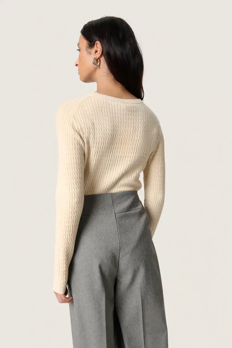 SOAKED IN LUXURY CHANDAIL SPINA CABLE FULLOVER - SANDSHELL