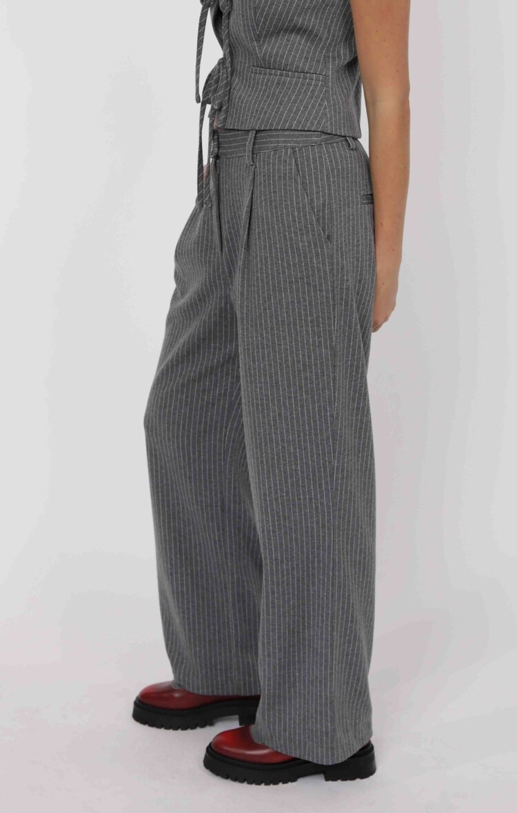 SADIE & SAGE PANTALON DAY TO DAY - STRIPE GREY WHITE