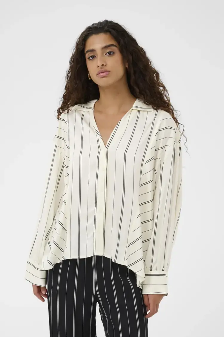 SOAKED IN LUXURY CHEMISE MARCELA - BLANC LIGNÉ