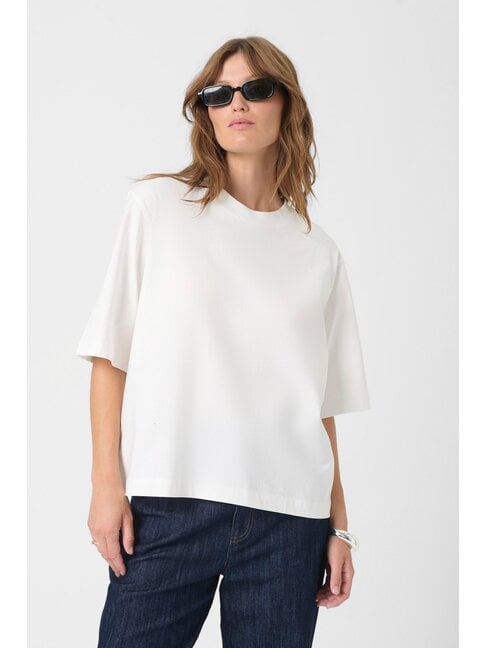 SOAKED IN LUXURY CHANDAIL - JINA BASIC TEE