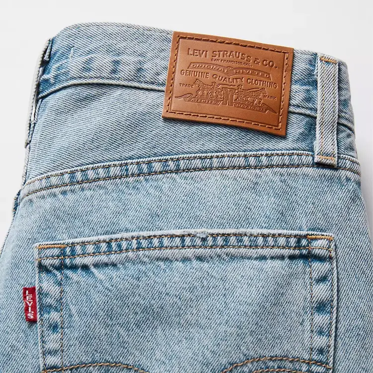 LEVI'S JEANS BAGGY DAD - FAN FLARE