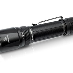 Fenix Flashlight TK20R Version 2.0 3000 Lumen (21700 Battery)