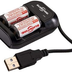 Surefire 2  x LFP123 and charger (Kit) Surefire