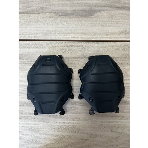 5.11 Tactical XTU Hard Knee Caps