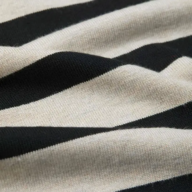 Top Famasoni Striped Black & Fog