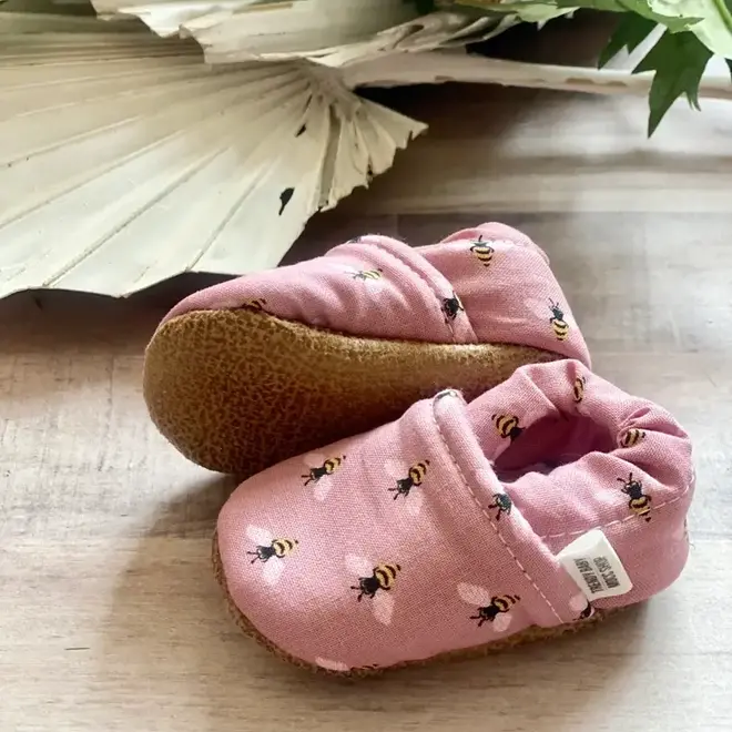 Moccasins Pink Bees