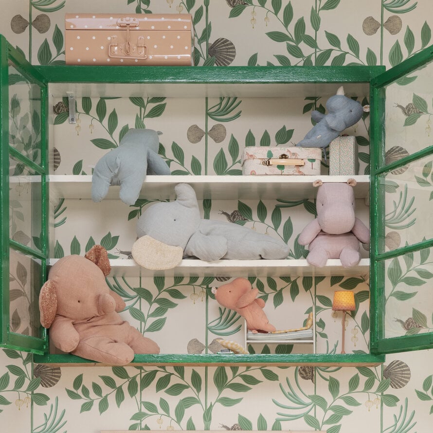 Stuffed Animals & Toys