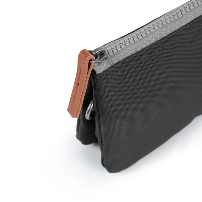 Zip Pouch Carnaby Carbon Medium