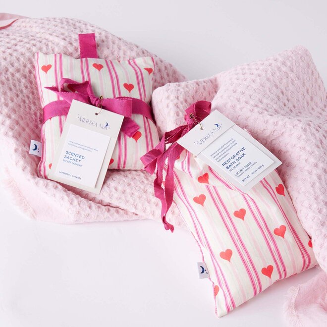 Salt Soak Nuit Love Notes
