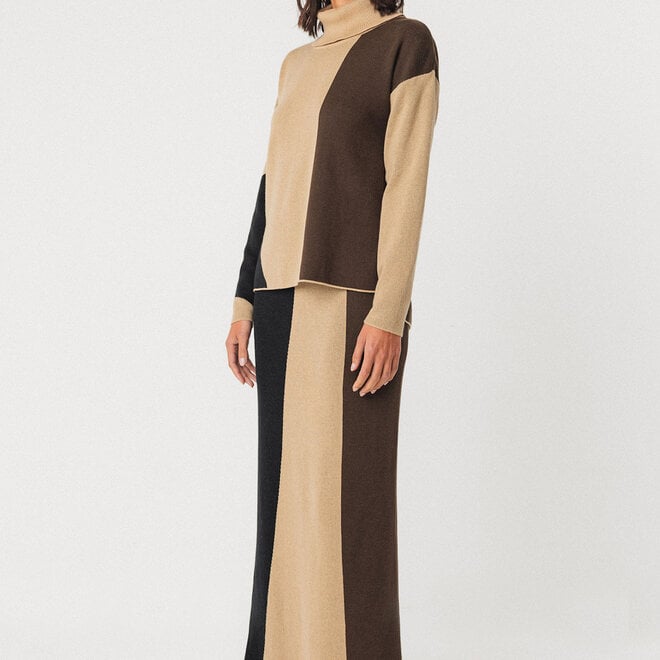 Sweater Rita Contrast Color Panels