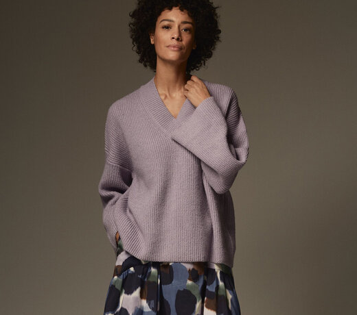 Cardigans & Sweaters