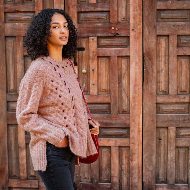 Sweater Ribbons & Romance Antique Rose OS