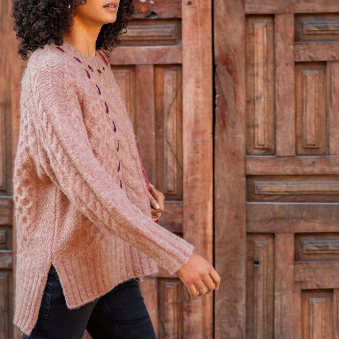Sweater Ribbons & Romance Antique Rose OS