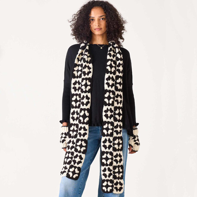 Crochet Scarf La Paz Black/White