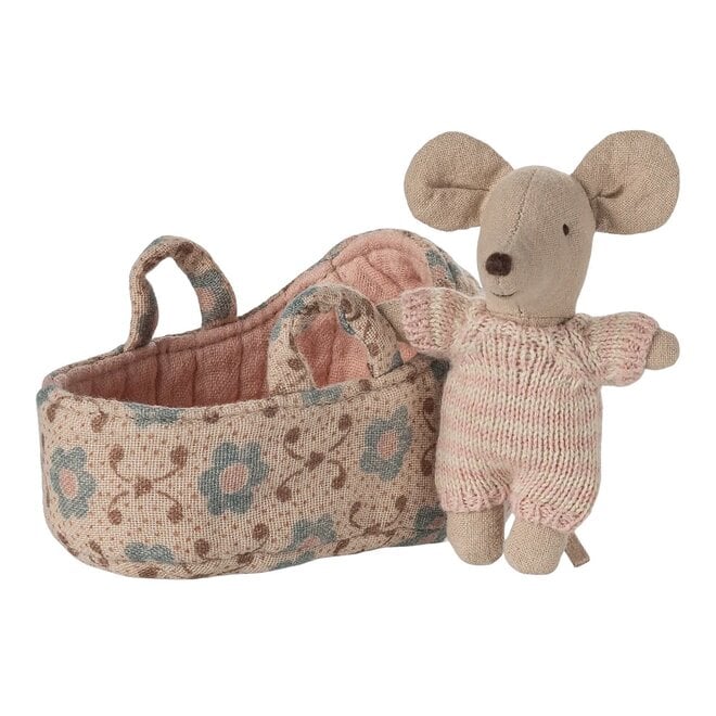 Baby Mouse in Carrycot Rose