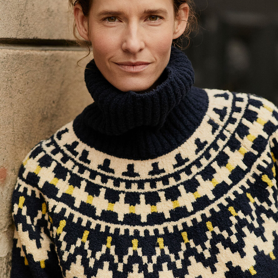 Cardigans & Sweaters